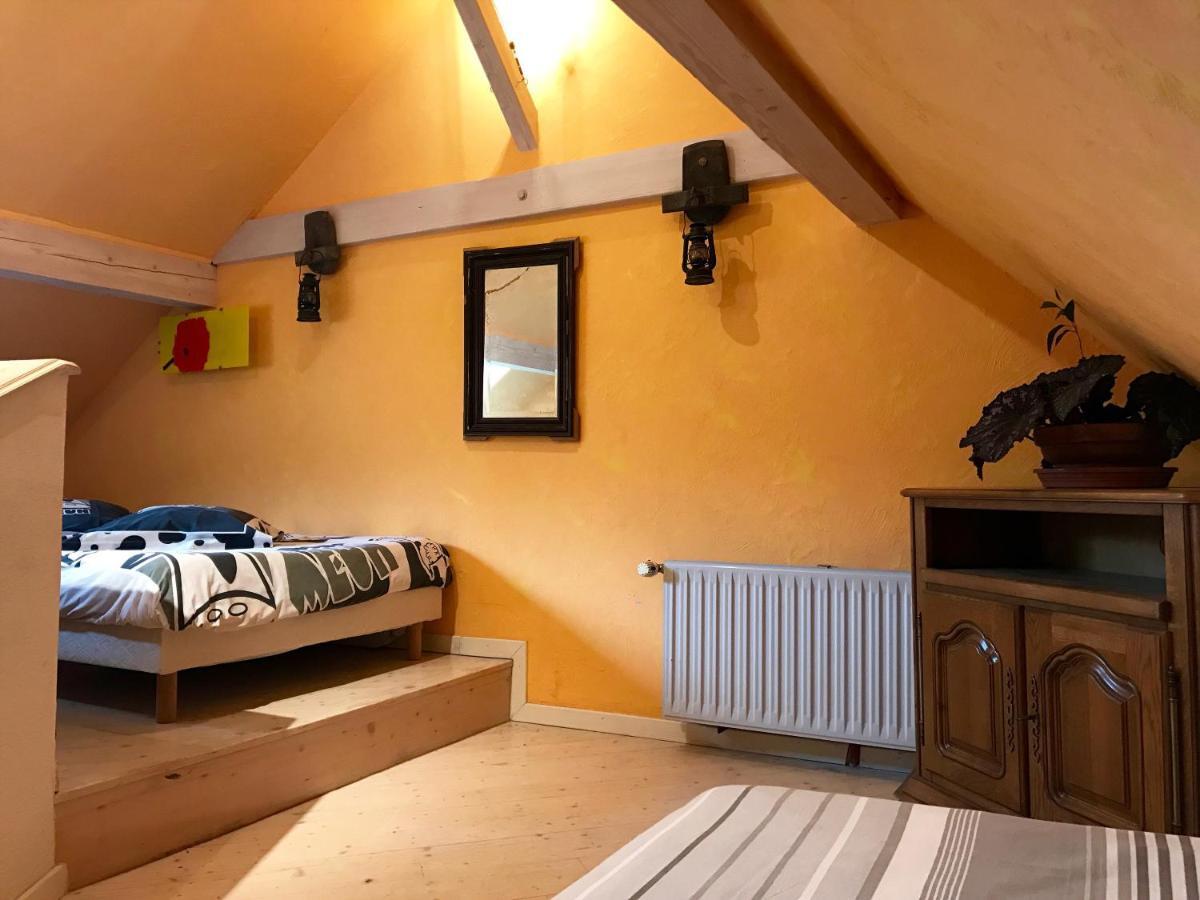 L'estaminet de la vallée - Le provençal Russ Extérieur photo